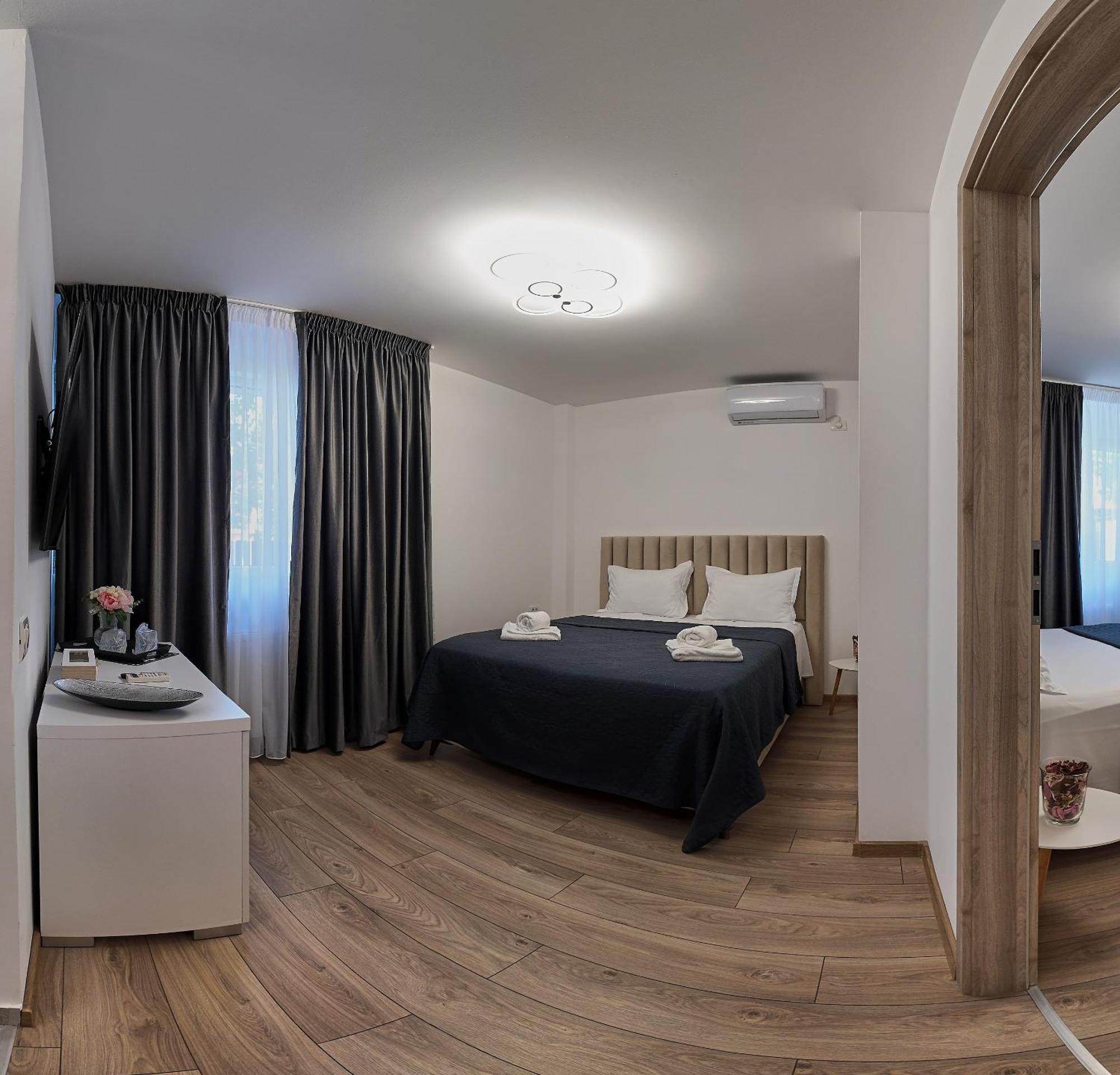 Hotel Emma 4*